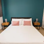 A Penthouse In The Heart Of St Julians アパート Saint Julian's