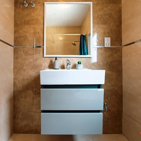 A Penthouse In The Heart Of St Julians * San Ġiljan