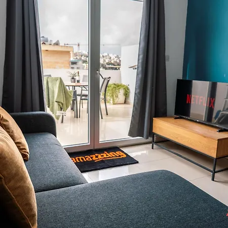 A Penthouse In The Heart Of St Julians * San Ġiljan
